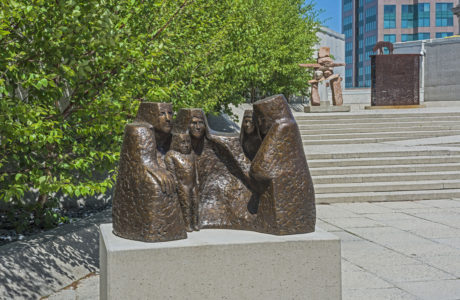 Eva Stubbs. Generation, 2013. bronze, #3, 96.5 x 125.5 x 78.5 cm. Collection of the Winnipeg Art Gallery; Commissioned from the artist; 2014-47.