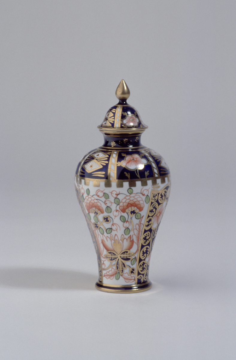 Baluster-shaped vase