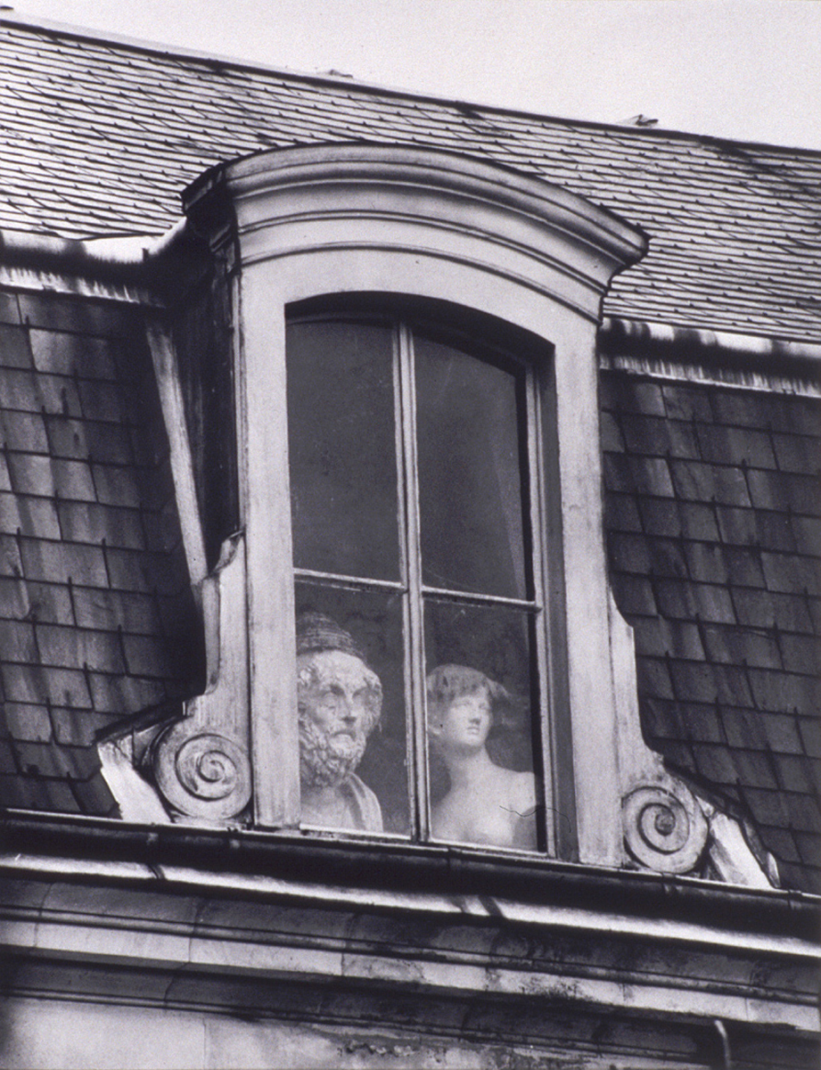 Window, Paris